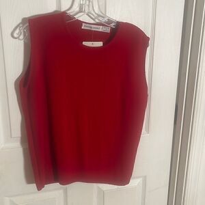 Karen Lessly Pullover Sleeveless Top